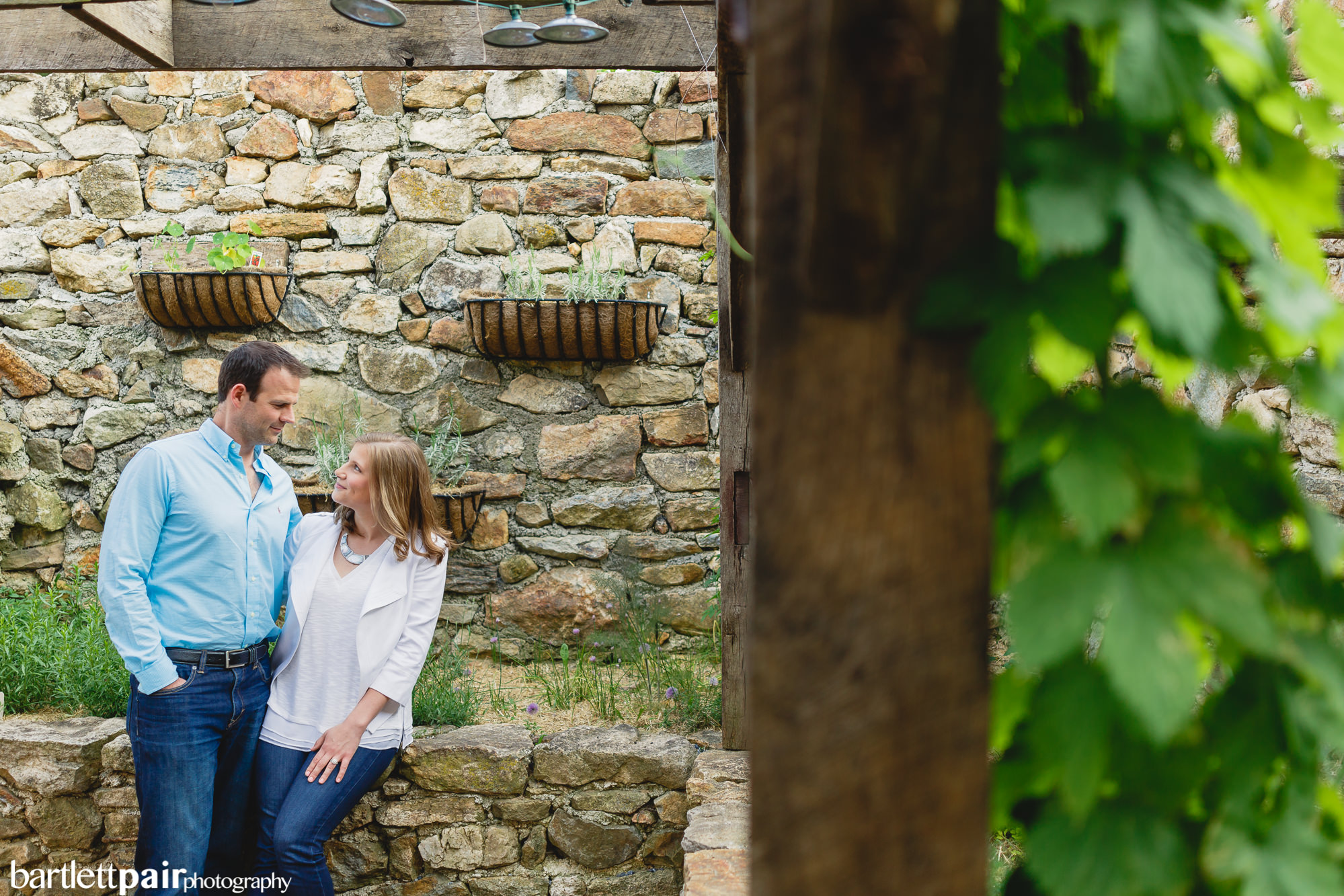 Wyebrook-Farm-Engagement-Session-Rustic-02