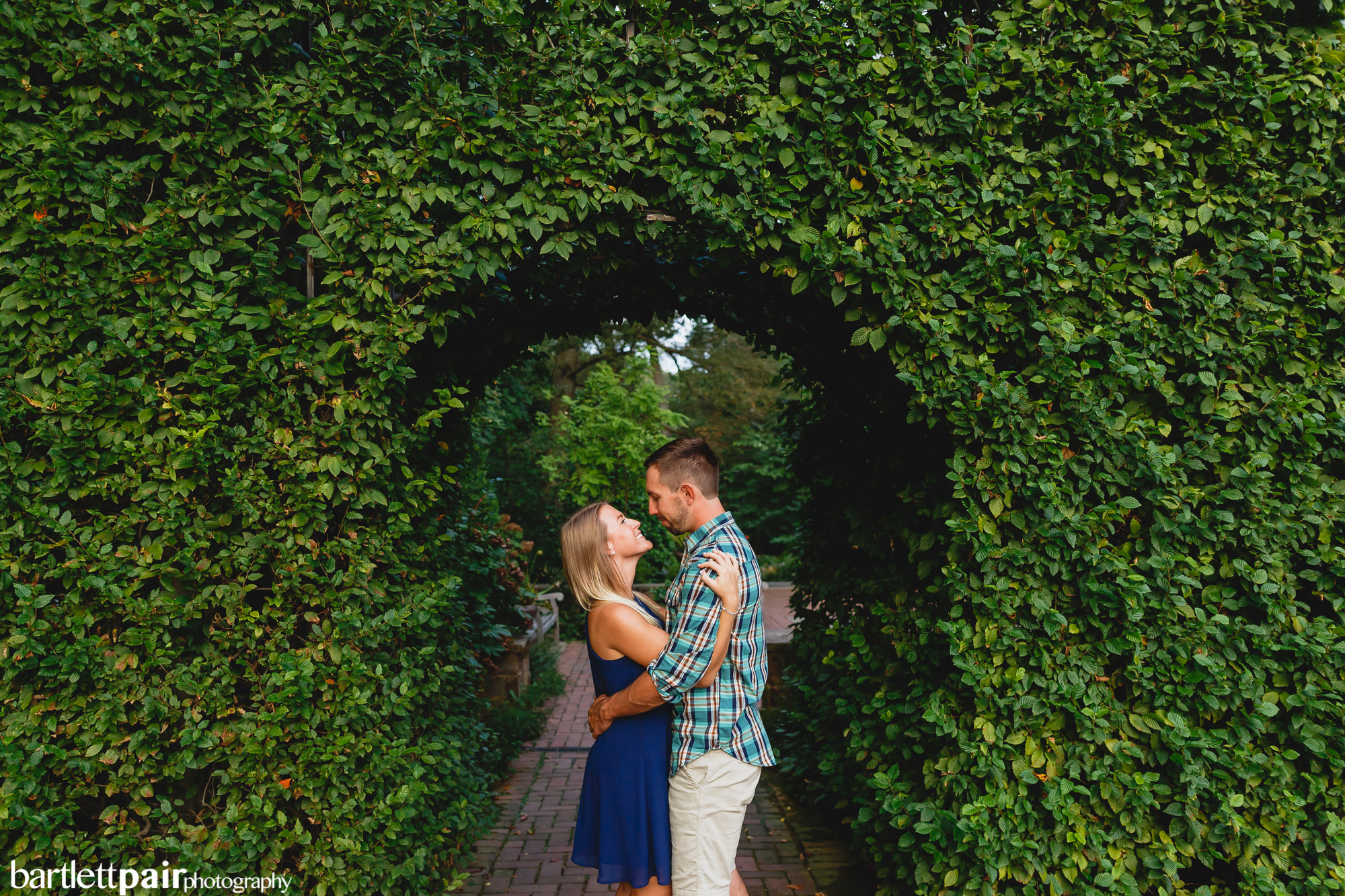 longwood-gardens-engagement-session-philadelphia-12