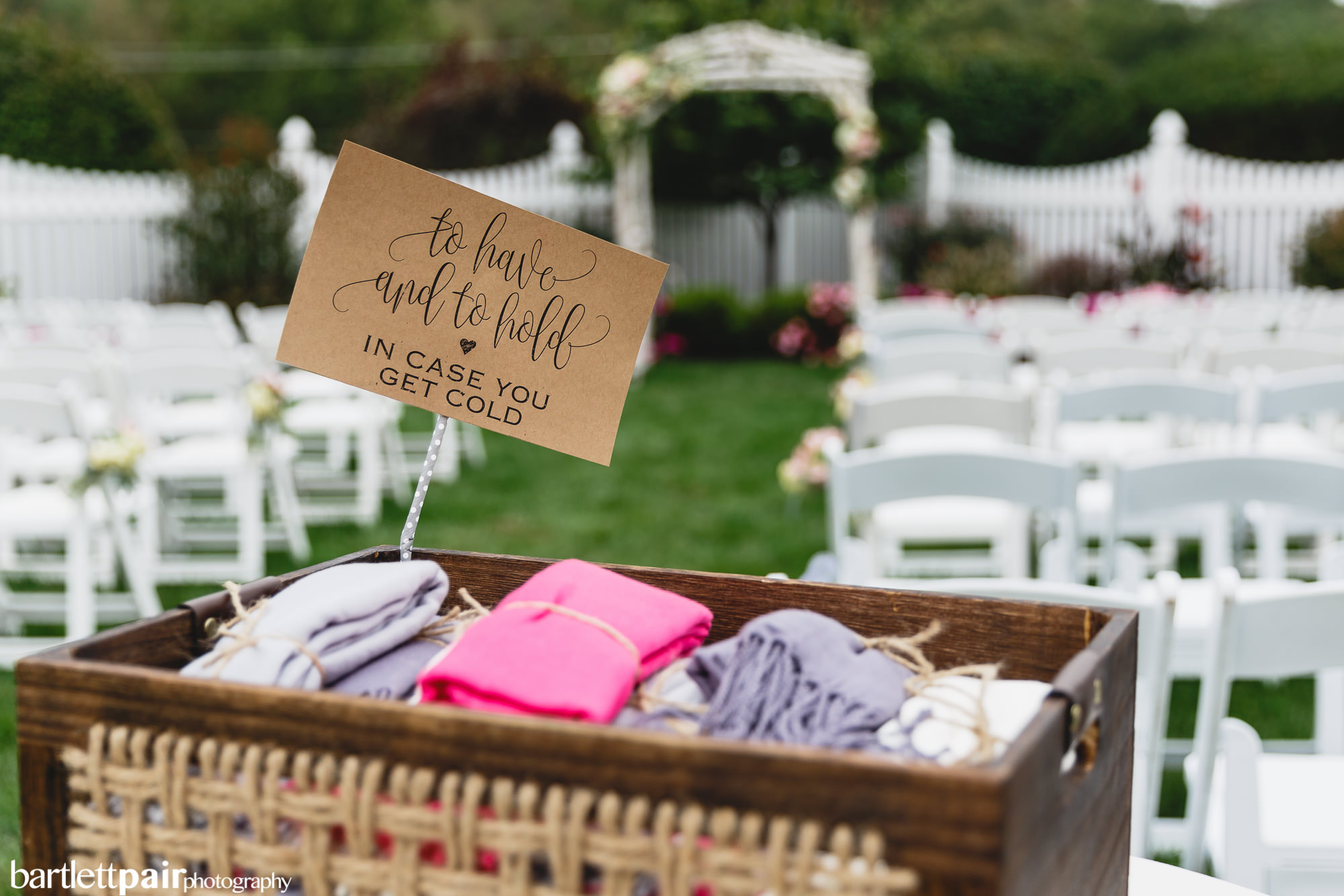 barn-wedding-venue-outside-philadelphia-photographers-10