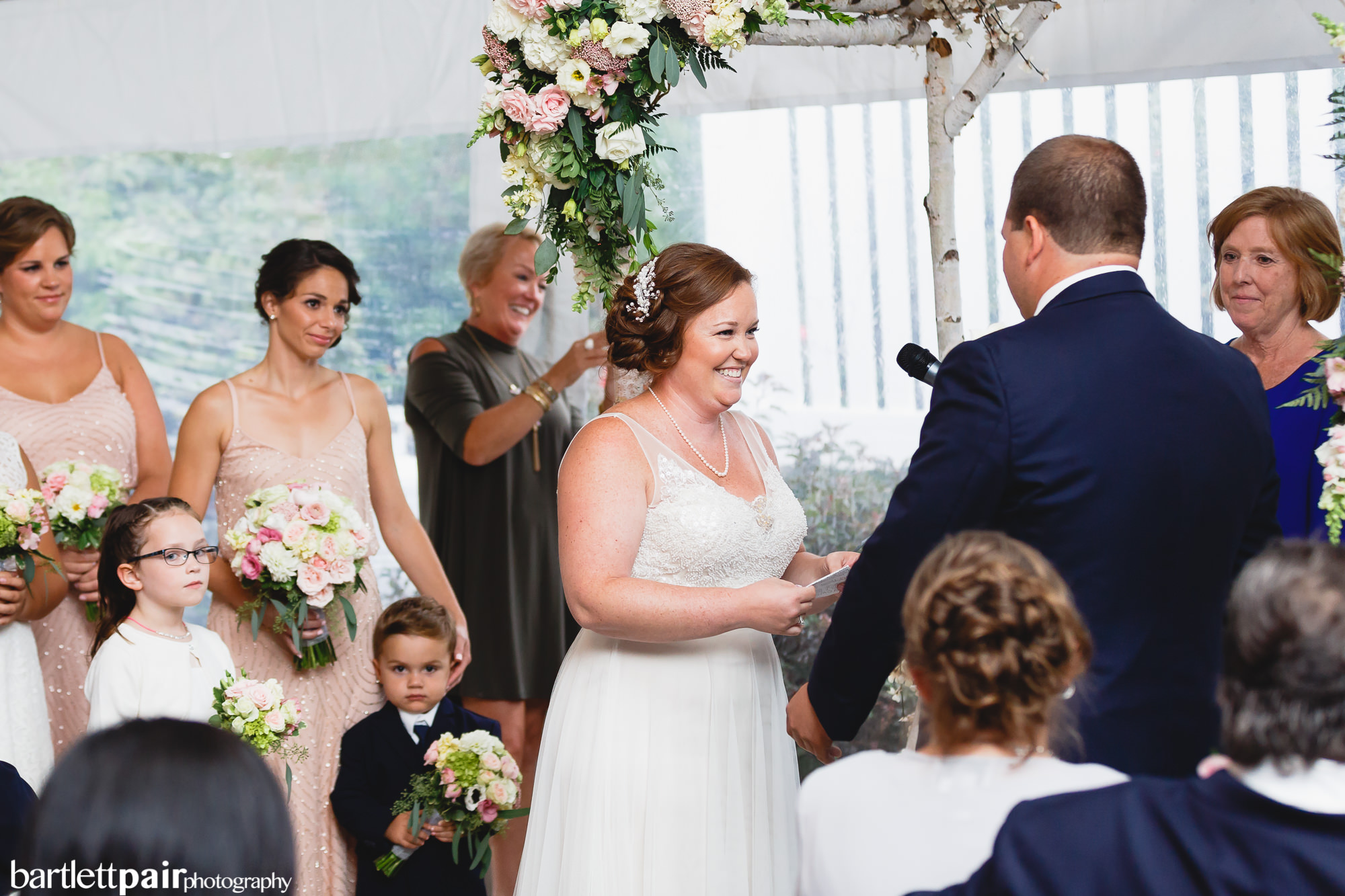 barn-wedding-venue-outside-philadelphia-photographers-11