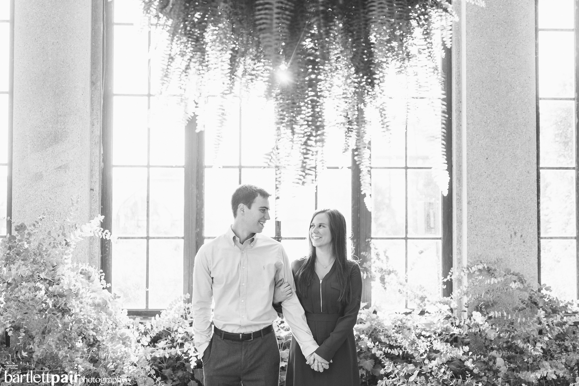 philadelphia-greenhouse-engagement-session-photographers-02