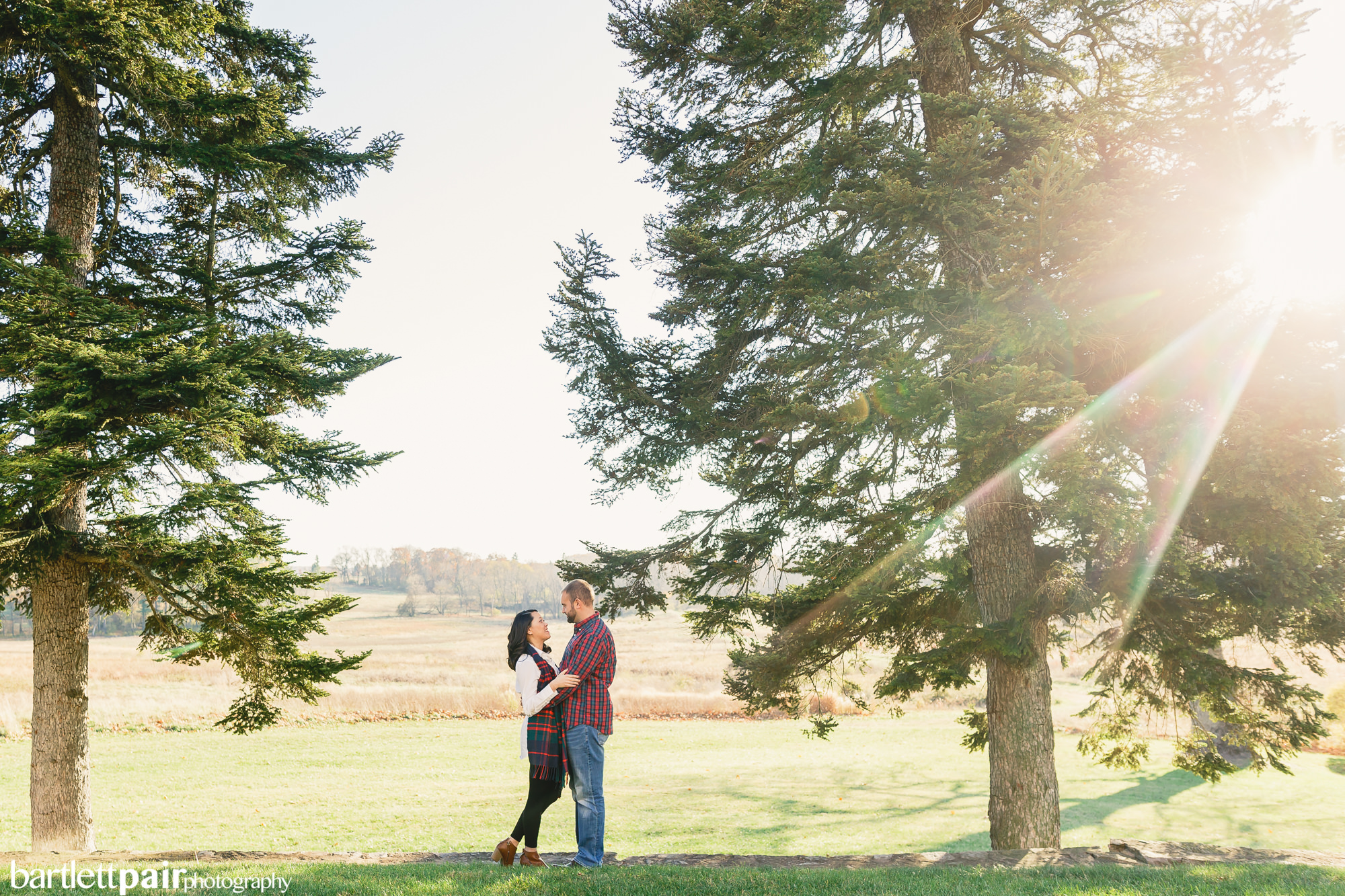 valley-forge-national-park-fall-engagement-session-03